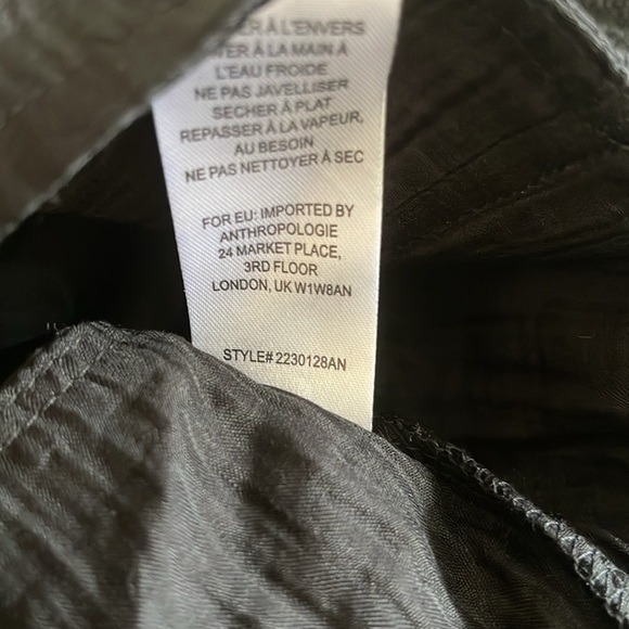 ❤️ NWT! Anthropologie x Current Air Black Sequin Cutout Back Blouse - Picture 7 of 8